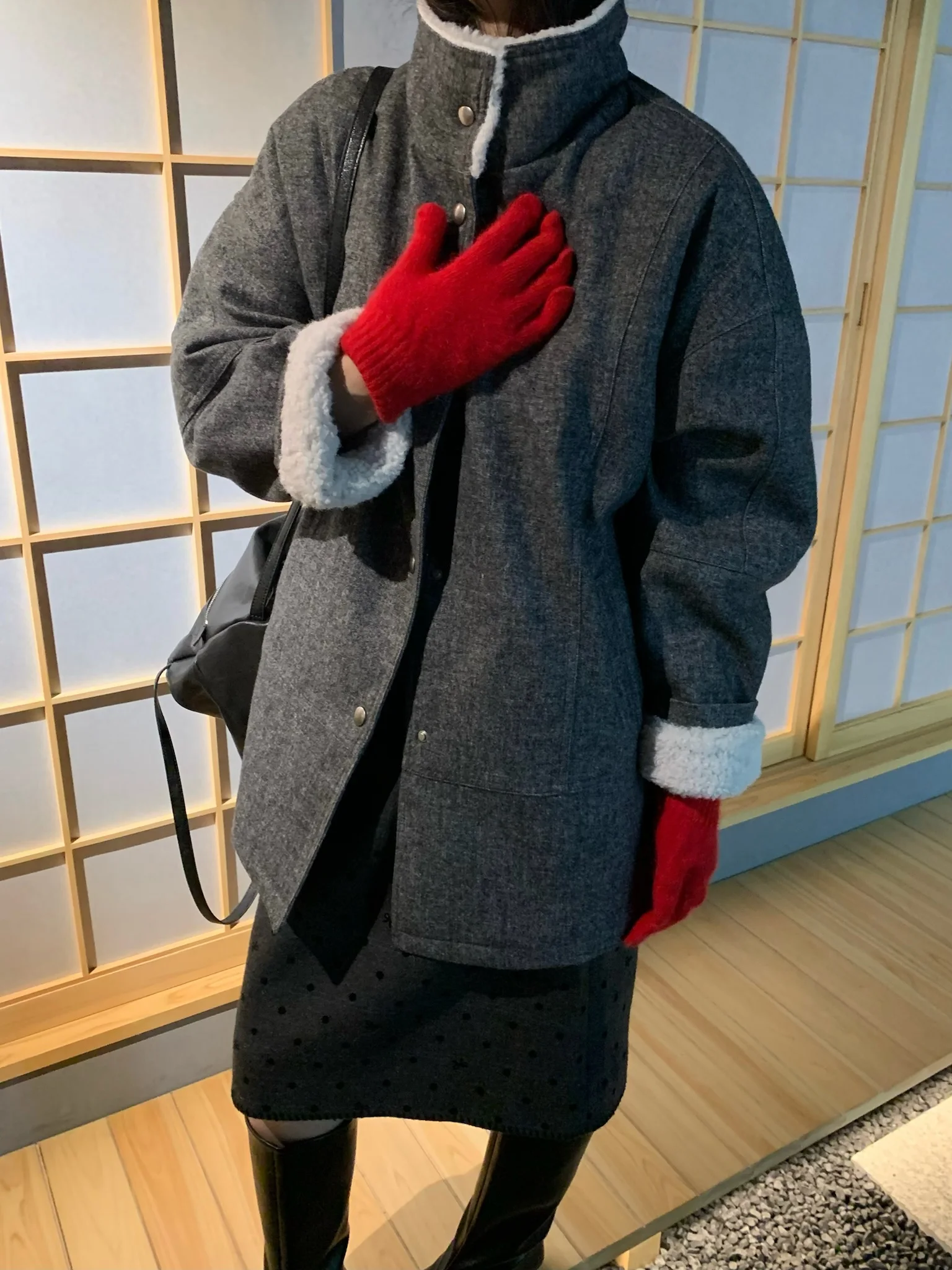 

Korean Sle Lamb Fur Patchwork Stand Collar Loose Slimming Medium Length ort Jaet Button Closure Long Sve Regular Fit