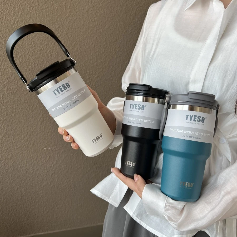

Double-layer insulated hot and cold carry-on coffee cup, large capacity, portable stainless steel double drinking car cup