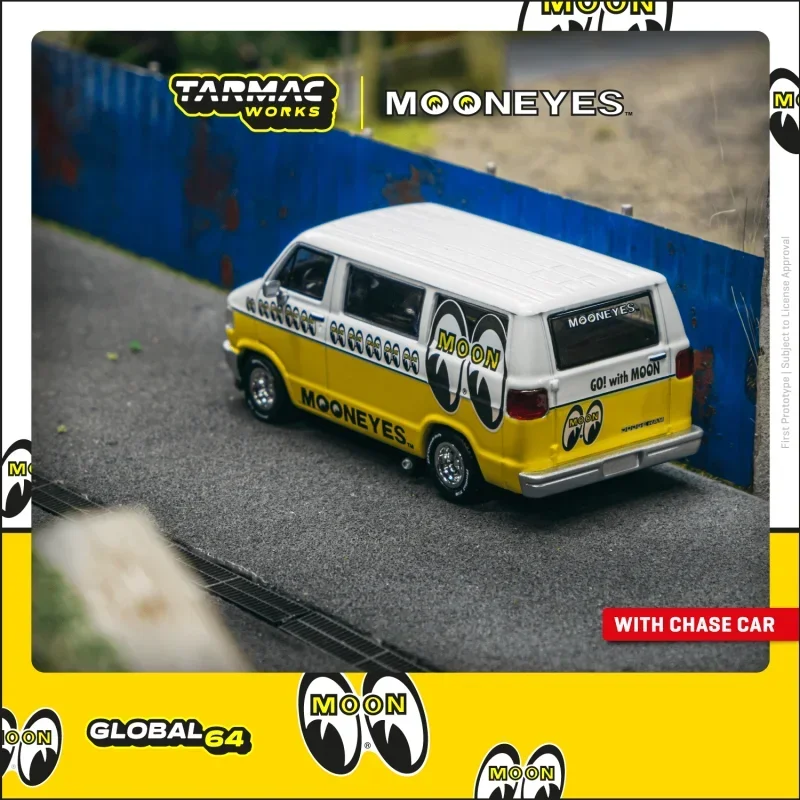 TW 1:64 RAM VAN Mooneyes Diecast Diorama Car Model Collection Miniature Toys Tarmac Works