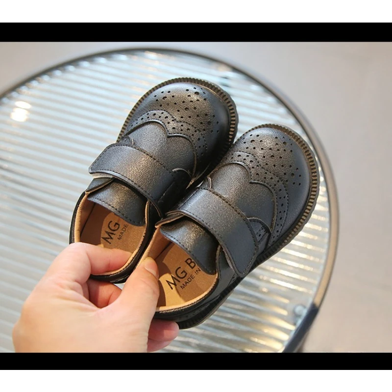 

Children Leather Shoes for Boys Girls Kids Loafers Slip-on School Flats Casual Sneakers for Wedding Formal Occasions Party