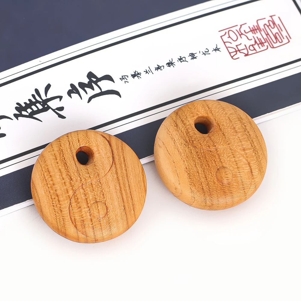 Natural Peach Wood Taiji Yin Yang Pendant Wooden Symbol Meditation Balance Energy Feng Shui Hanging Amulet Cultural Gift