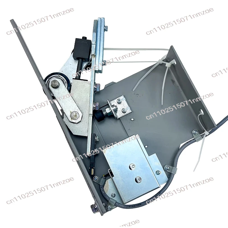 Suitable for Elevator, Car Door Lock Device LD-M4B