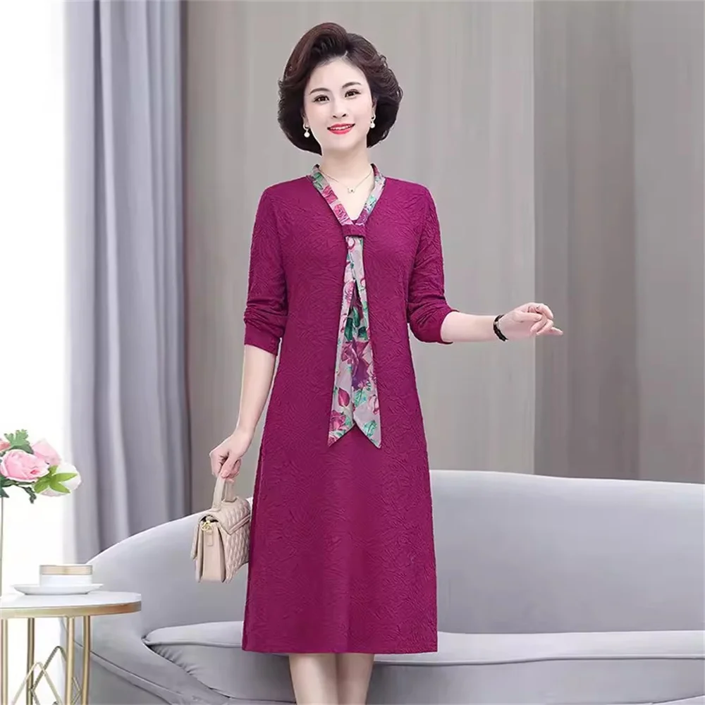 

Female Long sleeved Fashionable Dress Middle aged and Elderly Women, Mom's Spring and Autumn Loose and Slimming Mid length Dress