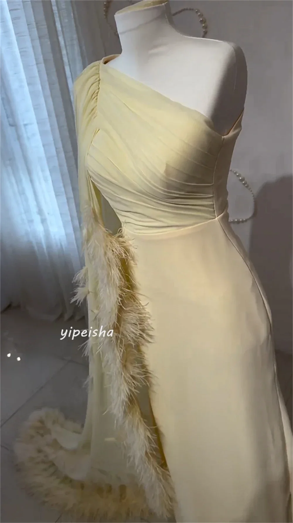 Customized Jersey Feather Ruched Party A-line One-shoulder Bespoke Occasion Gown Midi Dresses
