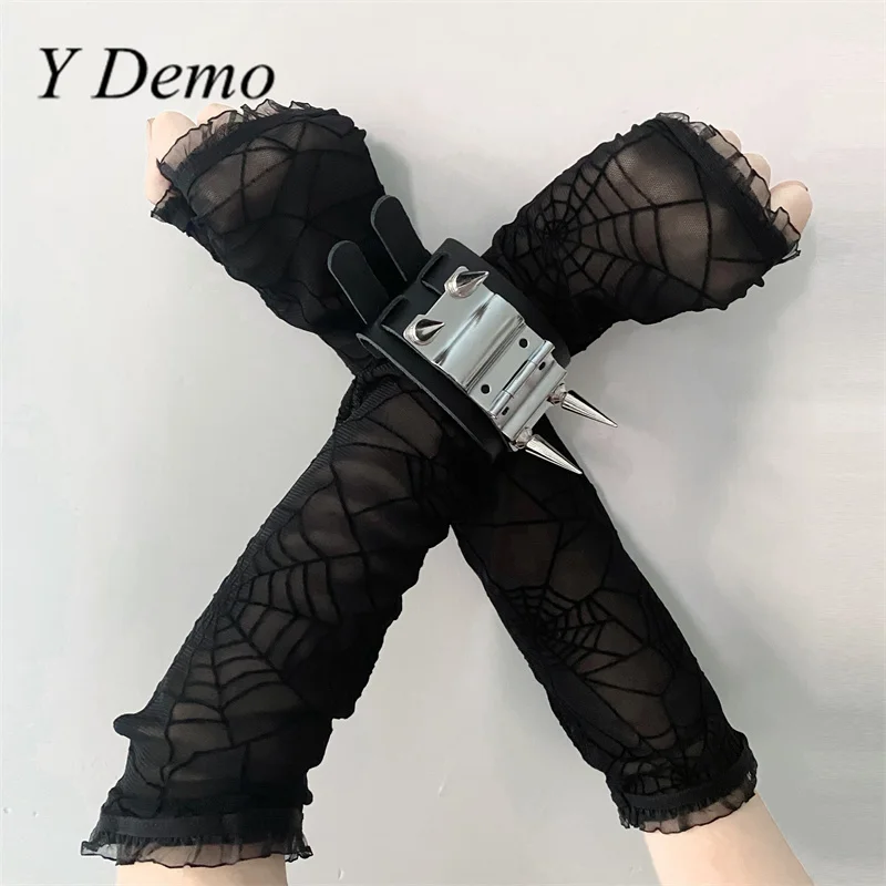 Y Demo Punk Rock Rivets PU Leather Bracelets Streetwear Metal Buckle Bangles Fashion Accessory Cuff Wristband