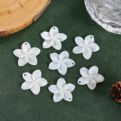 5pcs Natural Freshwater Shell Flower Mother of Pearl Carve Five Petal Flower Charm for Women Necklace DIY Making Pendant Jewelry