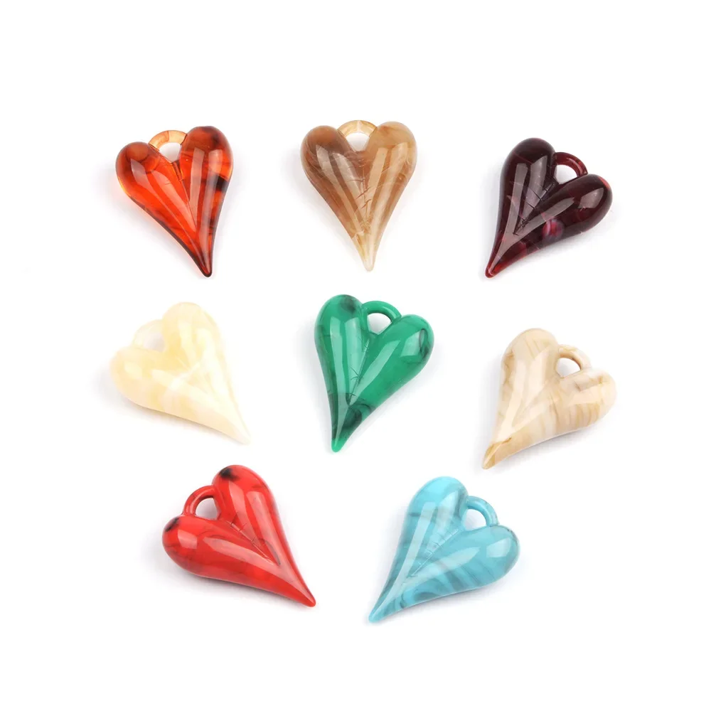 10 pieces 20*27mm  Retro style Alternative heart-shaped design Acrylic pendant DIY makes jewelry  clothing Accessory materials