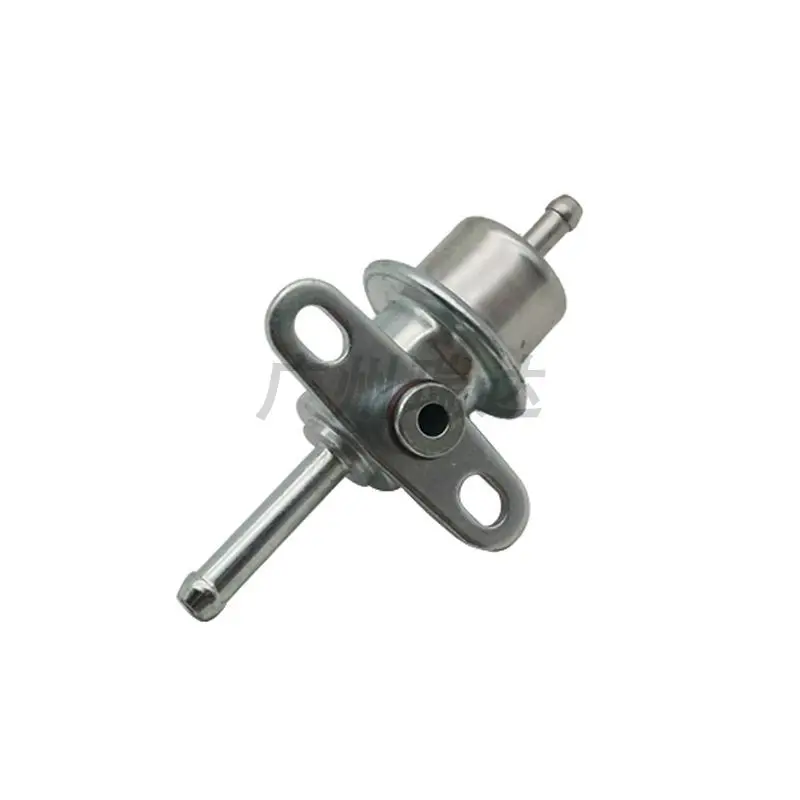 For Chevrolet Fuel Pressure Regulator 15610-67D00