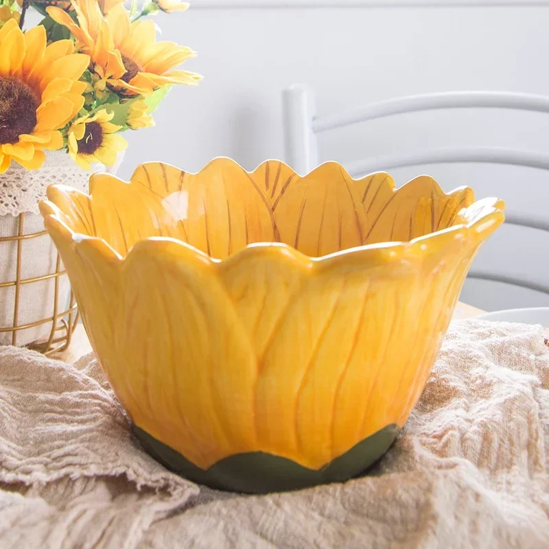 Bowls Creative Fruit Salad Bowl Household Sunflower Bowl Cute Cartoon Dessert Plate Snack Kitchen Accessories Noodle Bowl