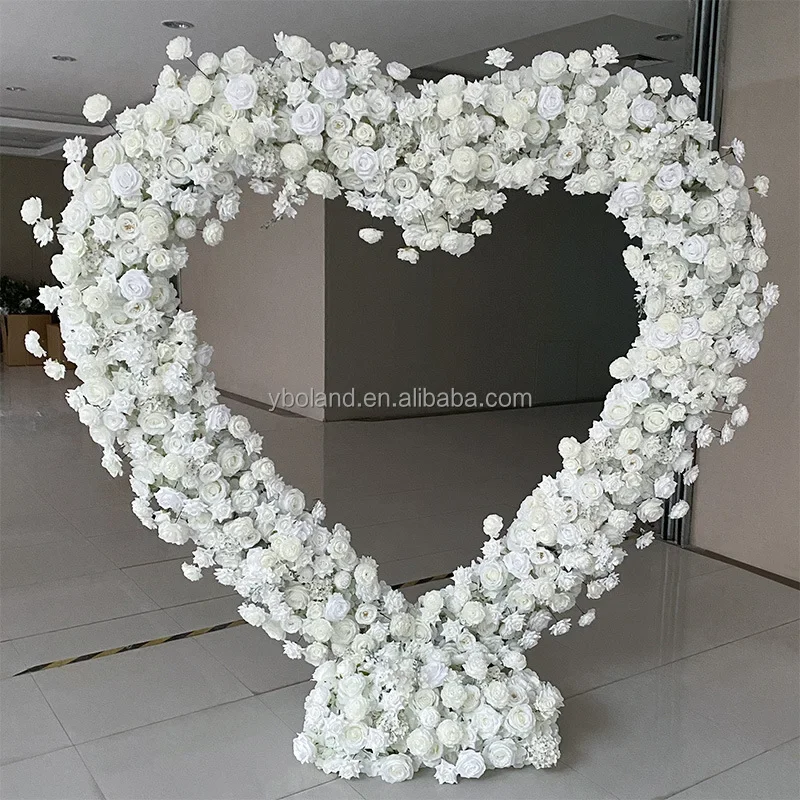 New Design Flower Arch for Wedding Decoration Artificial Heart Flower Background Arch