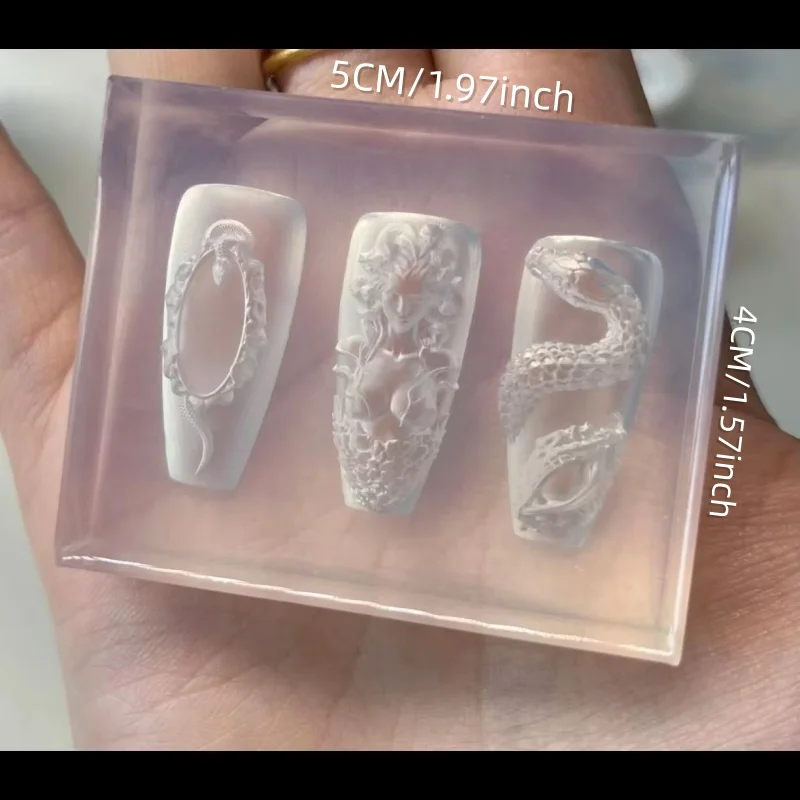 Silikon-Nagelkunstform Medusa 3D Schlangenkopf Fotorahmen Nageldekoration DIY Künstlerische Kreativität Retro-Stil Nagelkunstform – Detail 2