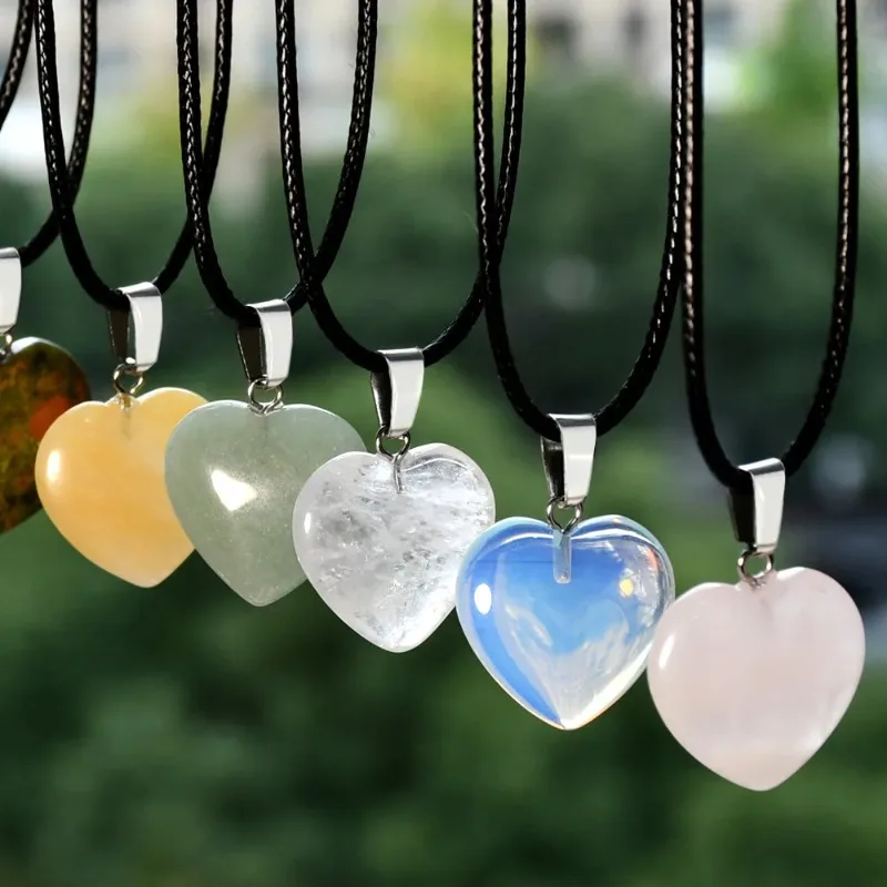 

Natural Crystal Peach Heart Pendant Dongling Tiger Eye Stone Three Dimensional Heart Pendant Accessories