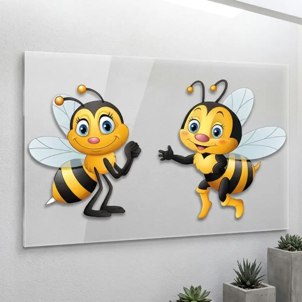 2Pcs 2D Flat Acrylic Cartoon Bee Wall Decor Sun Resistant Waterproof Garden Bee Hanging Plaque Bee Themed Anti-Fade