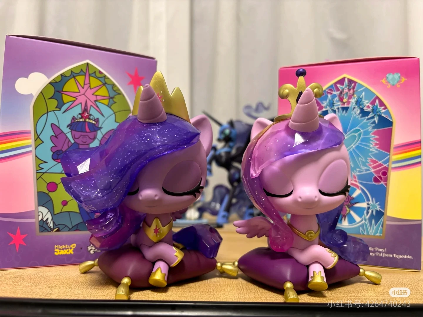 ใหม่ My Little Pony Action Figure Anniversary Edition Princess Celestia Princess Luna Action Figure Kawaii รวบรวมรุ่น Gif