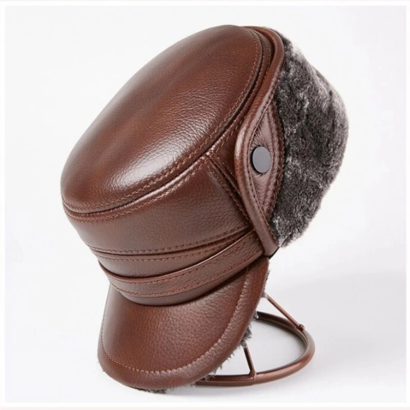 Winter Men's Leather Hat Thicken Leather Sheepskin Baseball Caps With Ears Warm Snapback Dad's Hats Sombrero De Cuero Del Hombre