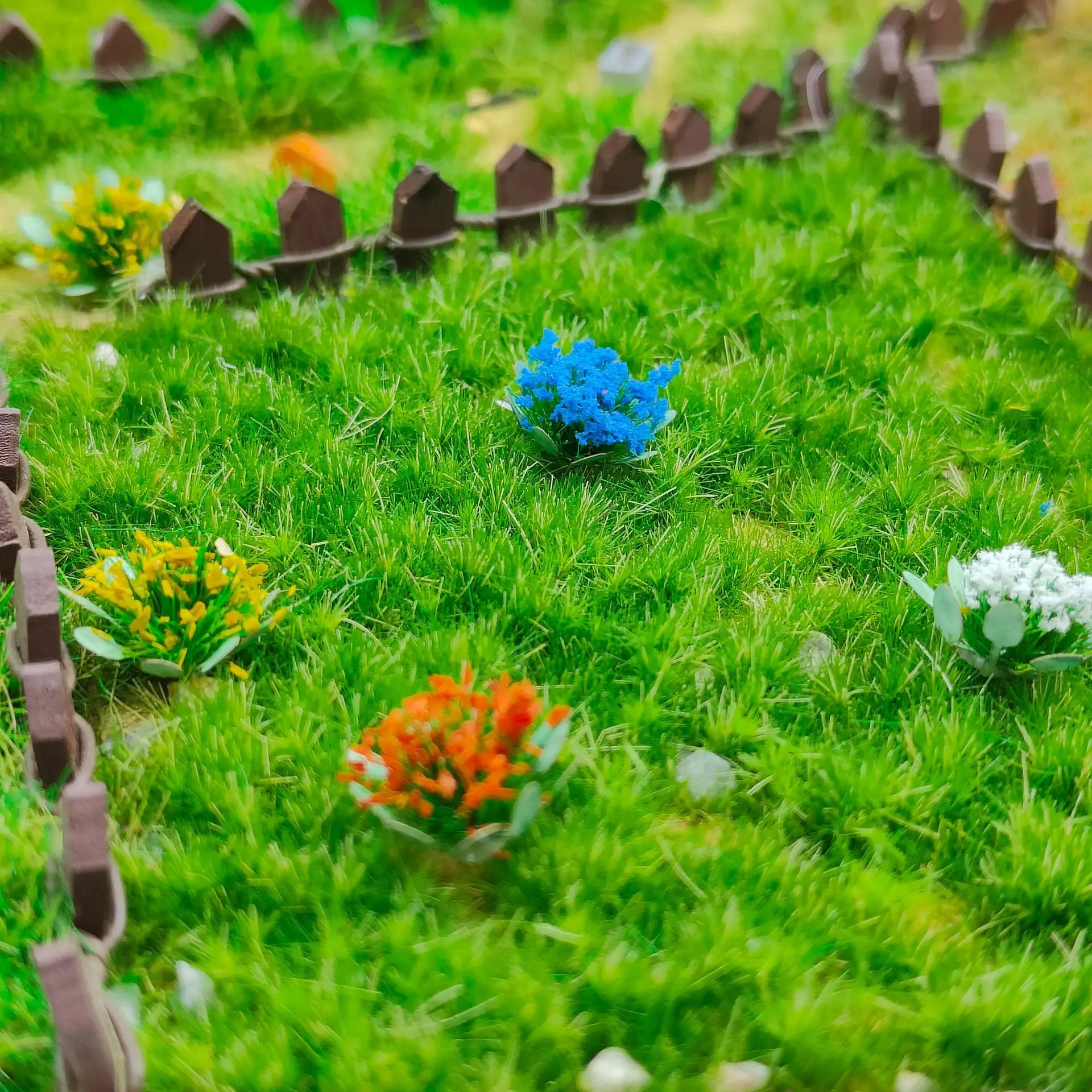 8MM Mini-Blumencluster-Modell Mikro-Landschaftspflanzen DIY Garten Terrain Sandtisch Eisenbahn Szenerie Bausatz Diorama 5 Stück – Detail 8