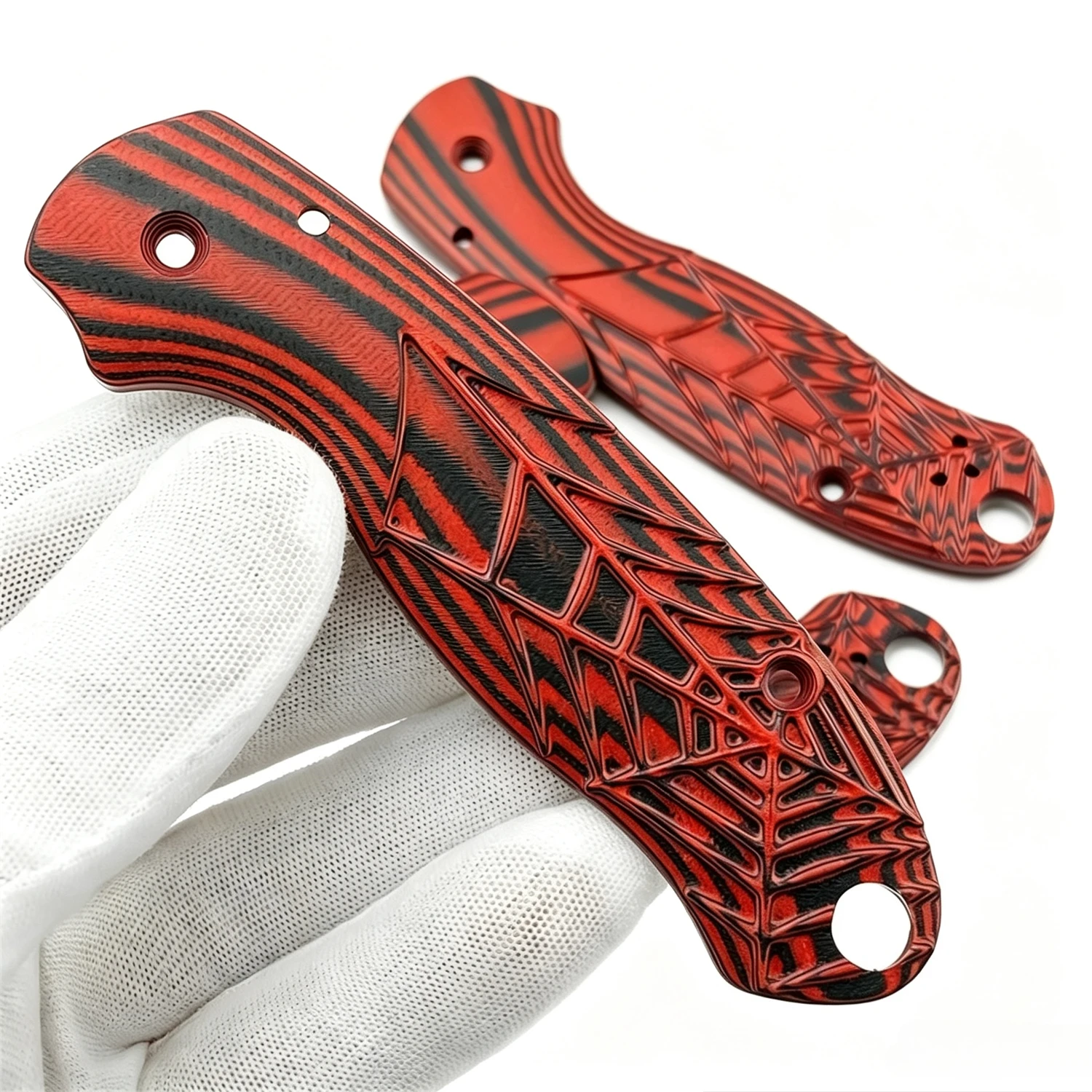 1 Pair of G10 Handle Scales – Custom Grid Finish – Replacement & Customization Kit Compatible with C81, C223, and Para 3 Folders