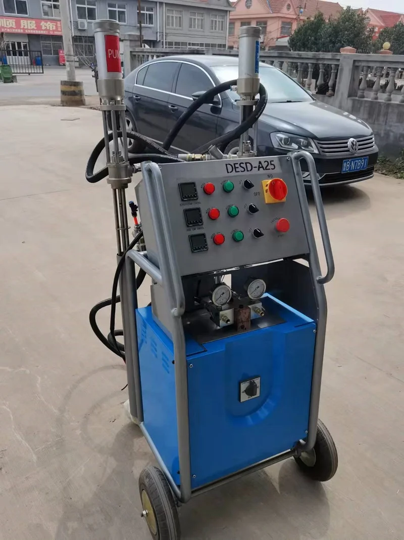 China High Quality Portable New Polyurea Reactor Polyurethane Foam Sprayer Polyurea Spraying Machine