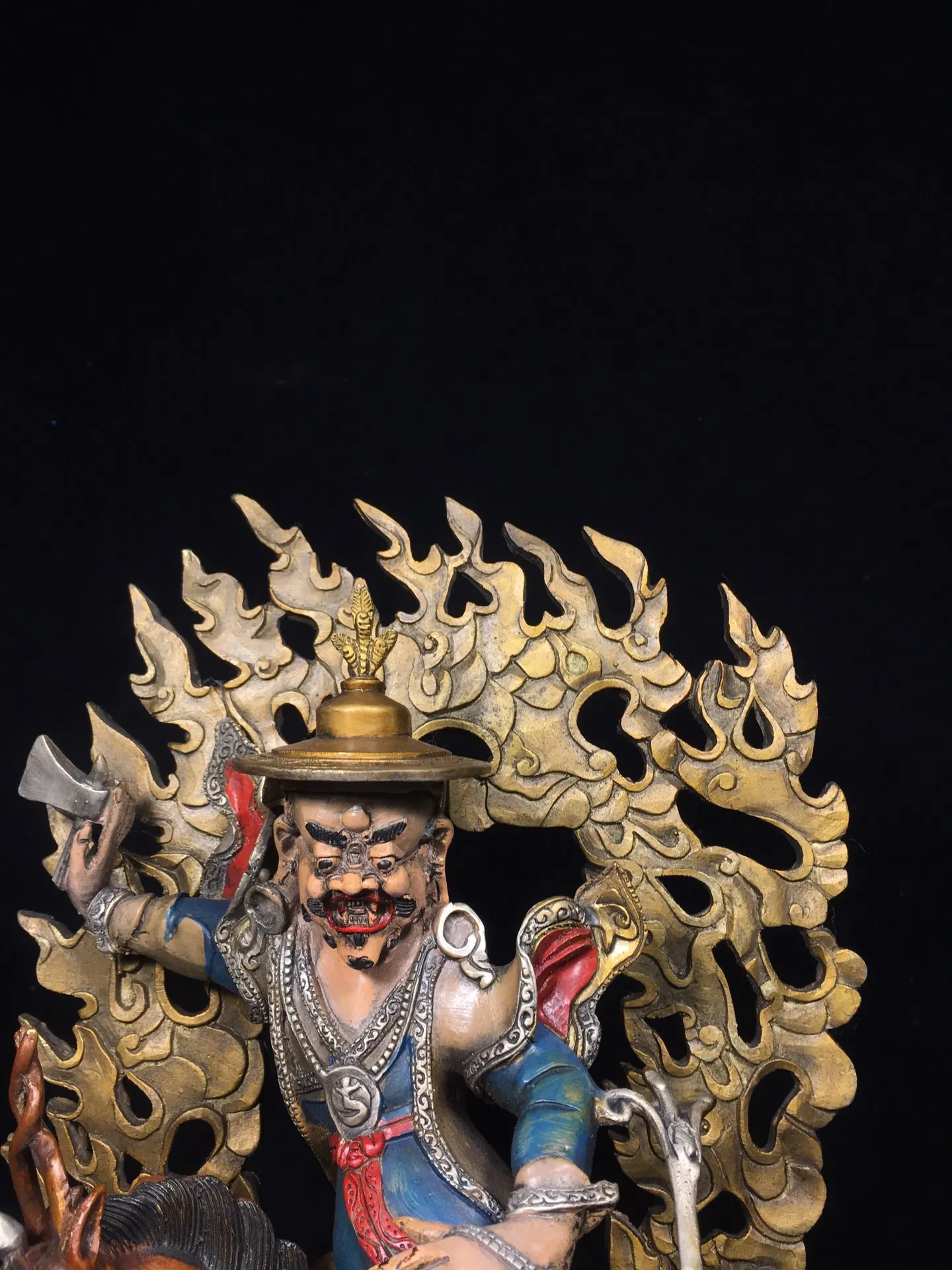 Tibetan brass antique painting face tracing backlight single-strong Dharma Protector Buddha ornament home Buddhist hall incense