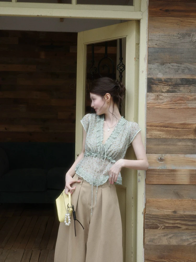 Summer Polka Dot Lace Trim V Neck Fly Sleeve Chiffon Shirt Women's Design Sense Micro Transparent Slim Fit Small Shirt