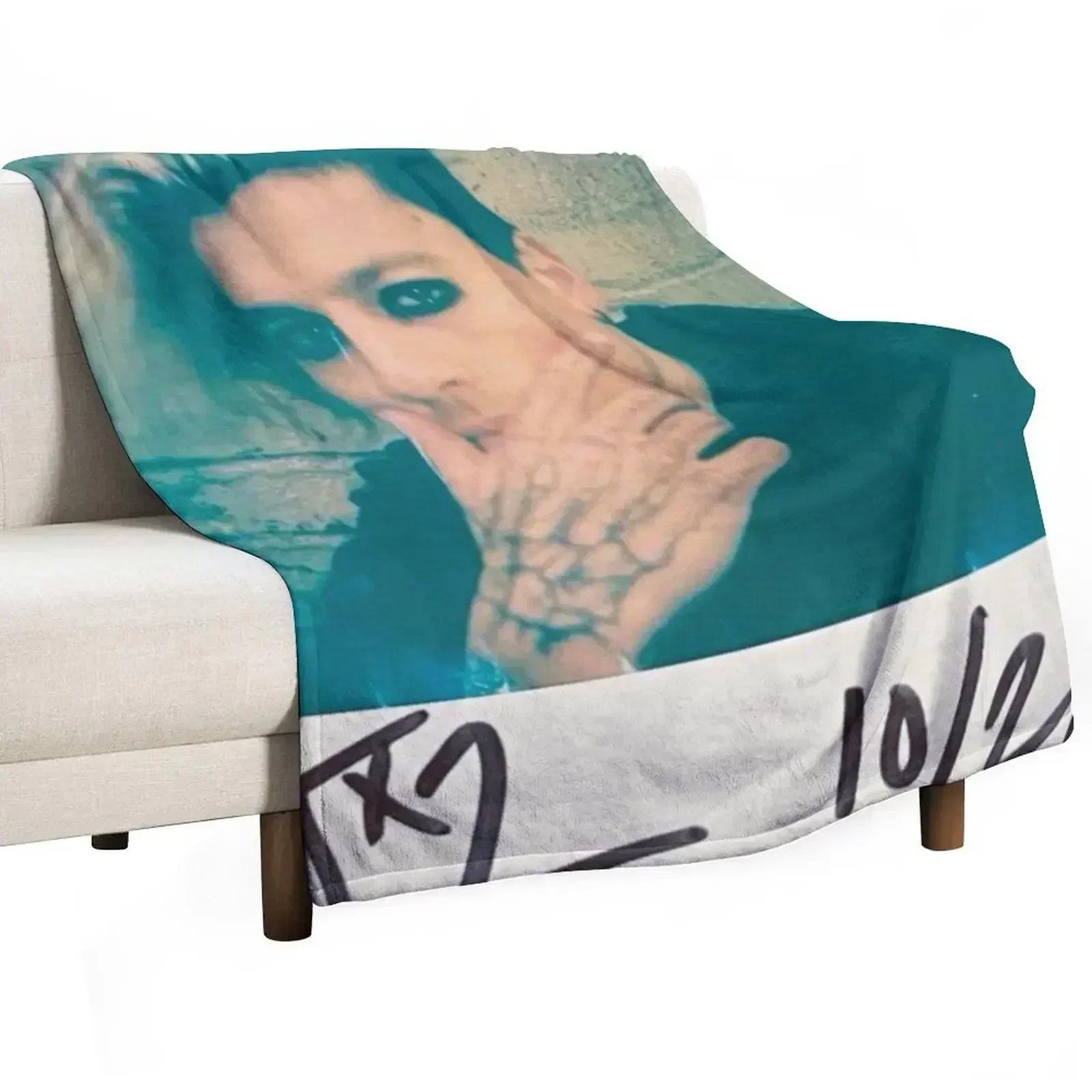 

TX2 Throw Blanket Compact Warm Blanket for Car Road Trip