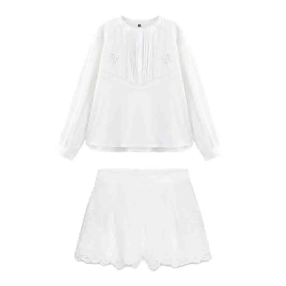 

Women's new fashion vertical lace decoration loose casual embroidery shirt retro long sleeved women's shirt chic top+Shorts suit