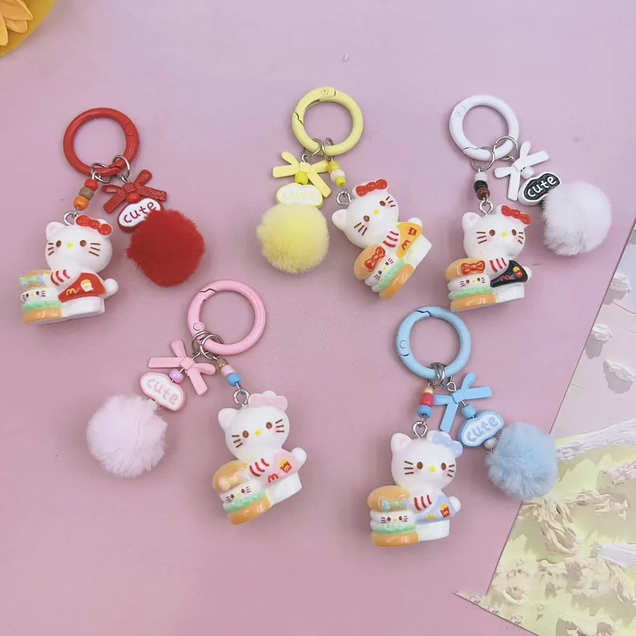 

Creative Cartoon Kitty Keychains Pendant For Car Keychain Anime Cartoon Women Doll Keyring Gifts