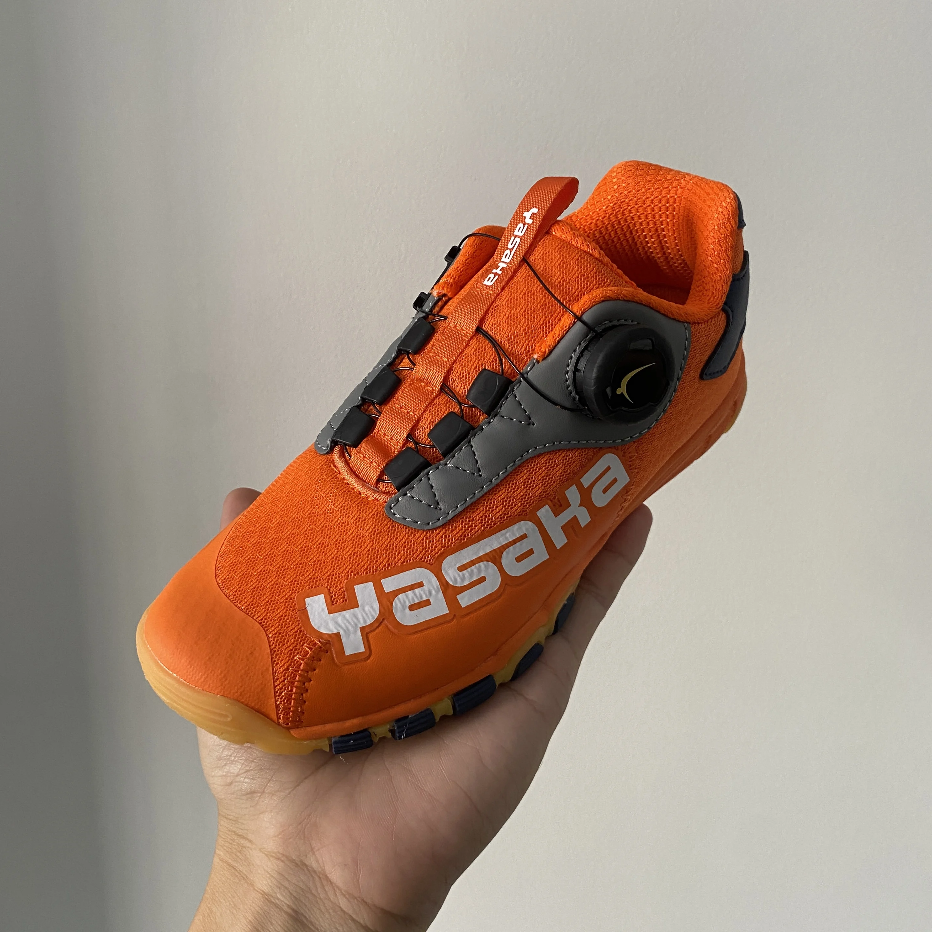 2025 new badminton shoes Anti-slip badminton training shoes men's tennis shoes men's luxury brand table tennis shoes