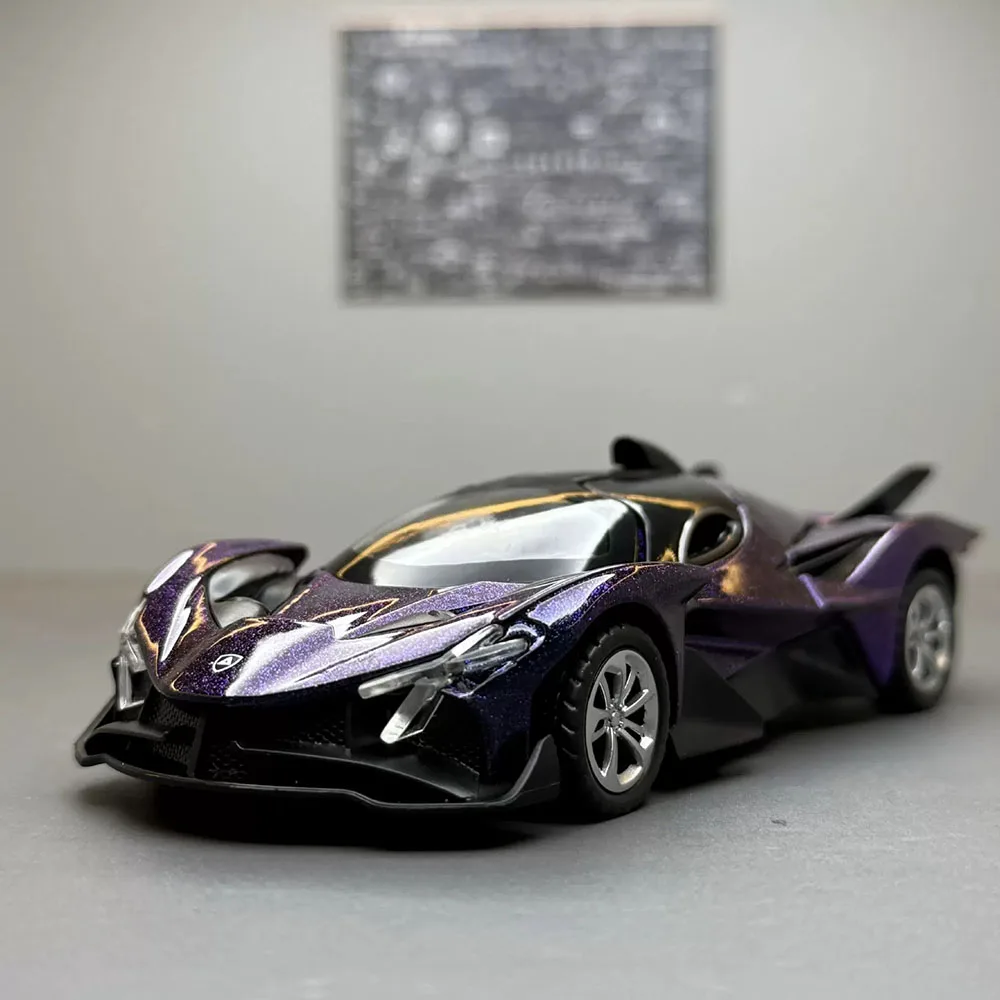1:36 Apollo EVO Rolls-Royce Cullinan Alloy Diecast Sport Car Toys Model Sound Light Pull Back Doors Opened Cars Collect Ornament