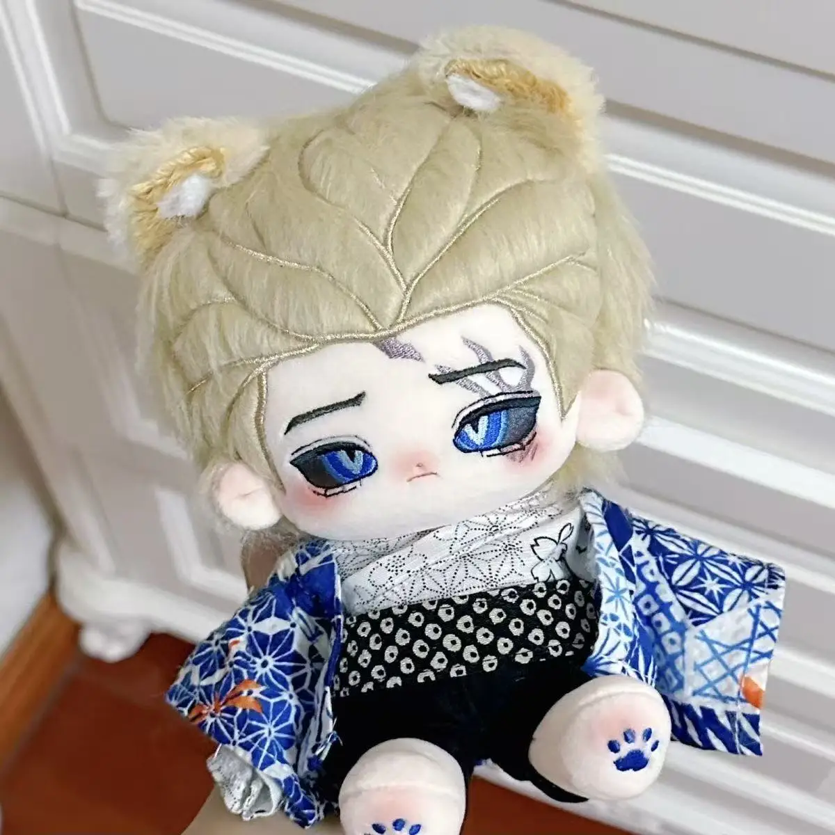 20cm アイデンティティV ゲームキャラクター 隠者アルヴァ・ローレンツ 子供向け かわいいコスプレ 綿人形 着せ替えぬいぐるみ 誕生日プレゼント クリスマスプレゼント