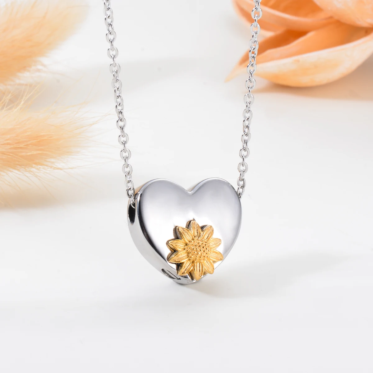 Dropshipping gioielli commemorativi per cremazione in acciaio inossidabile collana con urna di girasole per ceneri ciondolo a forma di cuore regali