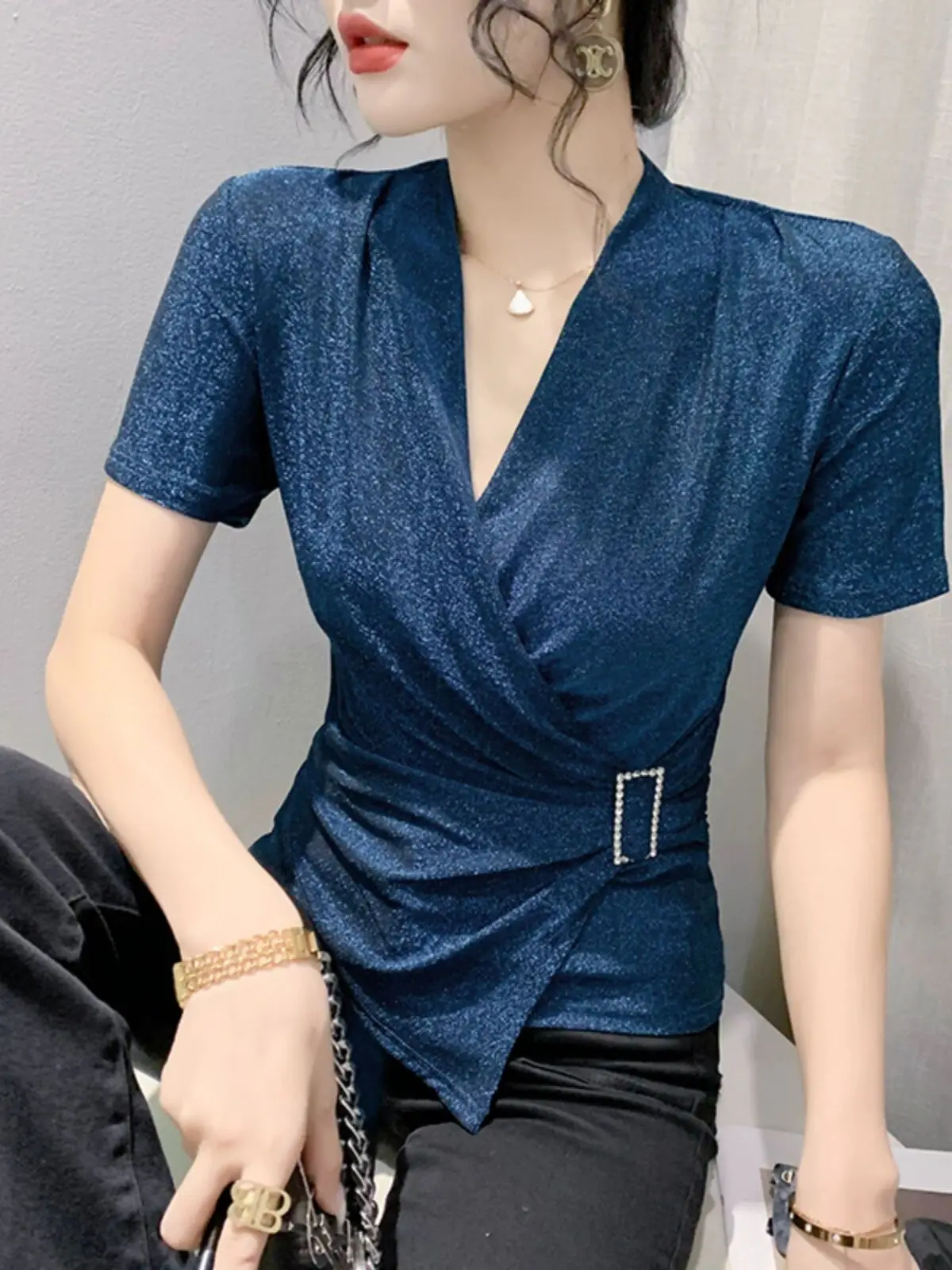 2024 Dressed To Kil Asymmetrical Female T-shirt Spring Summer Shinny Silk V-neck Solid Woman S-3XL Short Sleeve Mesh Slim Chic