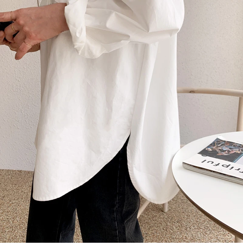 Rimocy Spring Summer Loose White Shirts Women Fashion Big Pocket Turn Down Collar Woman Blouses 2022 Button Office Blusas Ladies