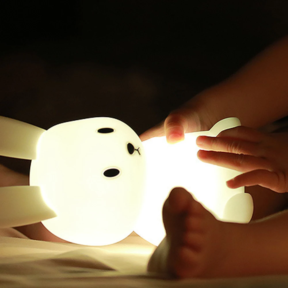 Luce notturna a LED con oscuramento e Timer lampada da notte coniglio lampada da comodino ricaricabile USB per ragazzi e ragazze bambini