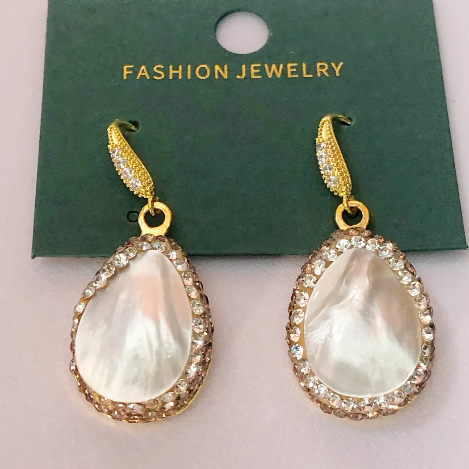 4 قطعة خمر قذيفة الطبيعية كريستال قلادة أقراط سوار حلقة للنساء سحر فاخر بيان زهرة الخرز مجموعات مجوهرات