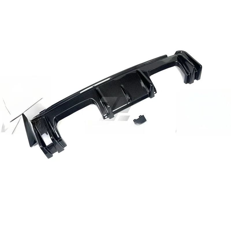High Quality Carbon Fiber Aero Kit with Front Lip Rear Diffuser Spoiler and Side Skirts for Sports Sedan Off-Road