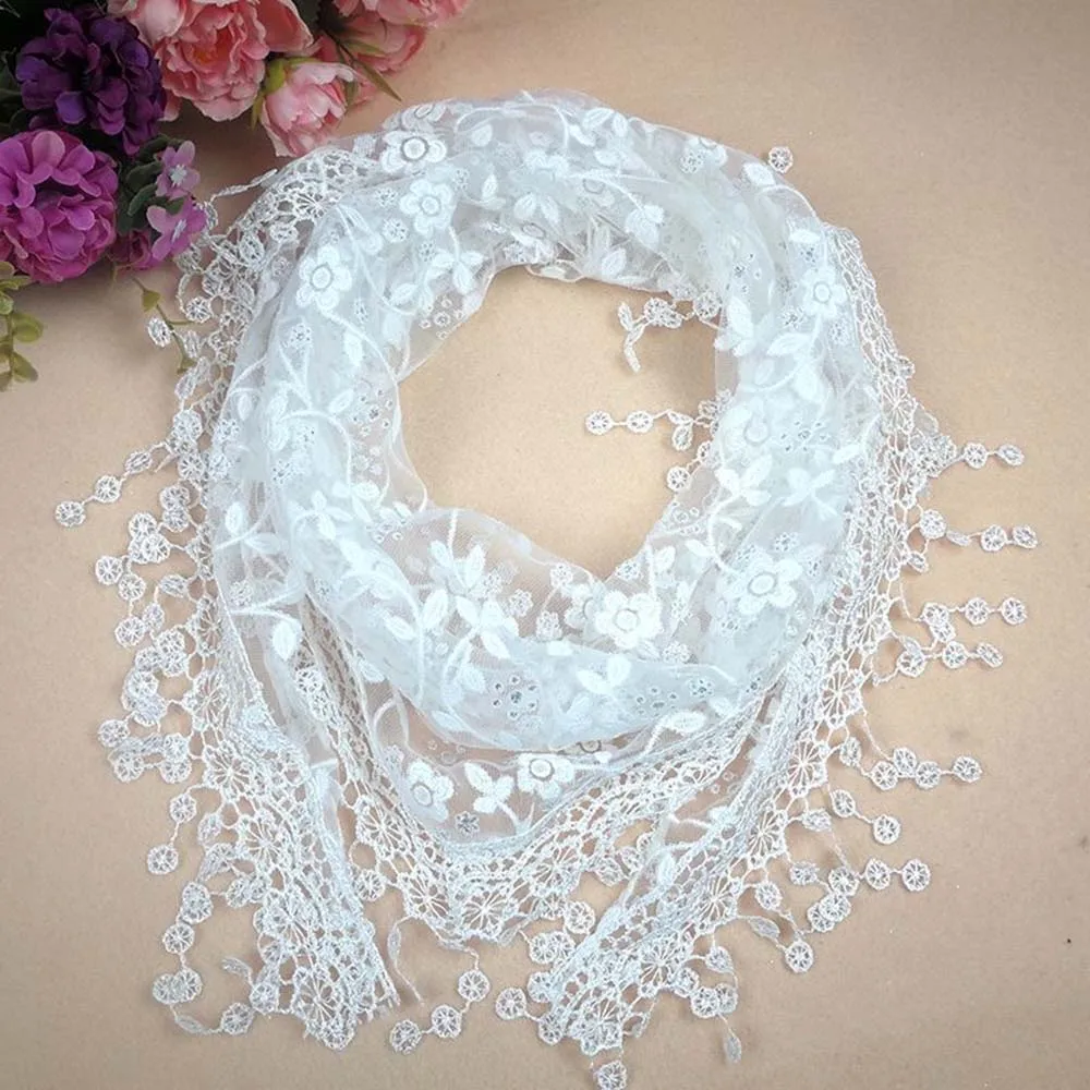 Korean Lace Vintage Triangular Scarf Solid Color Headscarf Trend Elegant Headwear for Women Girl Y2K Jewelry 2024 INS Bandana