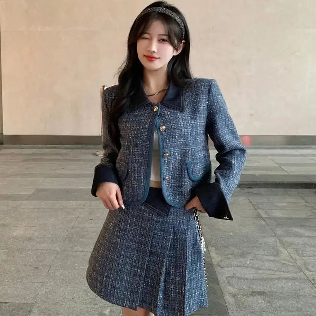 

Plus-Size Women’s Elegant Tweed Color-Block Two-Piece Set: French Style High-Waist Skirt and Jacket Female Office Lady Suit Set