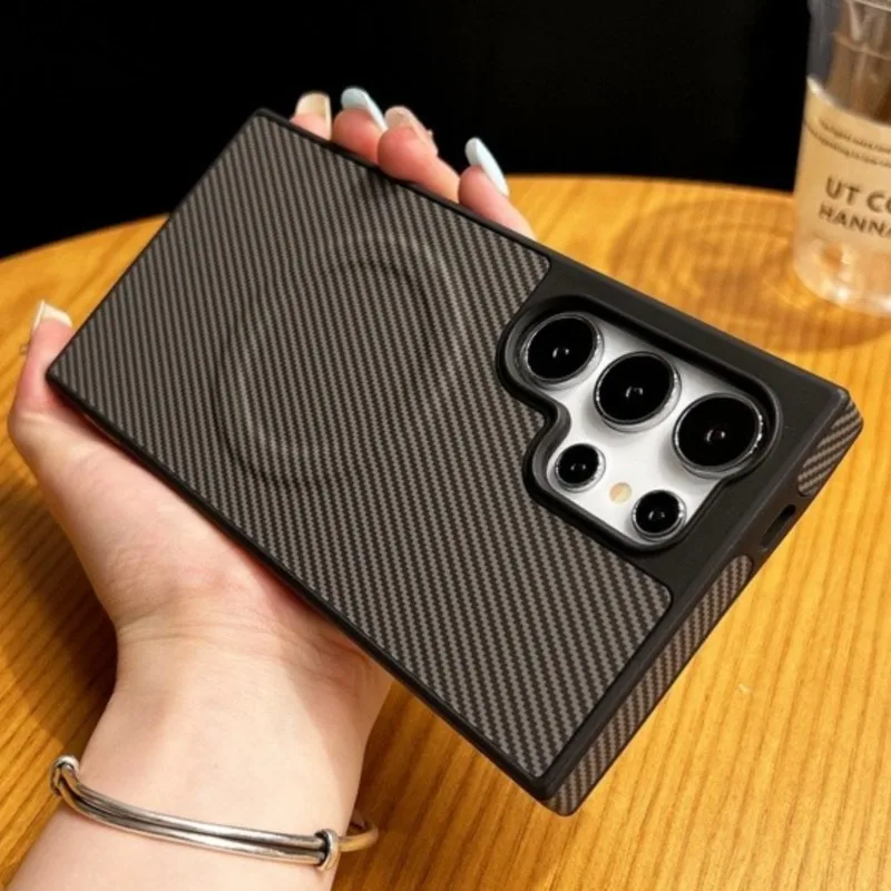 Carbon Fibre Shockproof Magnetic Phone Case For Samsung Galaxy S22 S23 S24 Plus Ultra Wireless Charge Cover