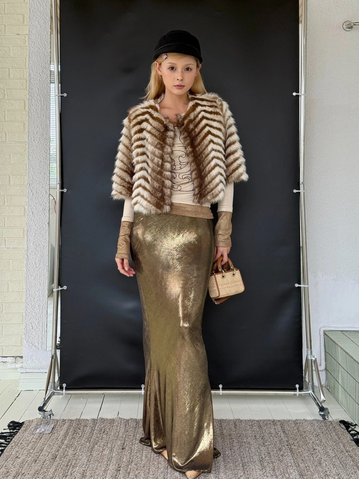 

Annie's Armor ort Sve round Ne Fur Coat Eco-friendly Artificial Leather Faionable Retro Design Youth Winter Outerwear