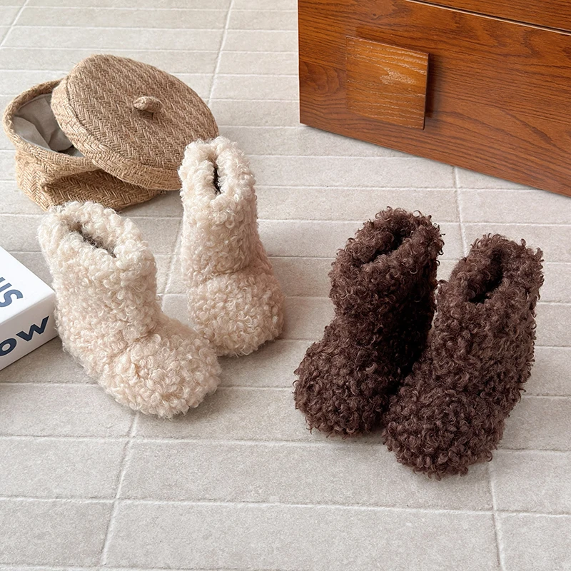 

2025 Children Winter Cute Short Boots Girls Lamb Fashion Fluffy Shoes Boys Fleece Boots Warm Short Boots Solid Color Versatile