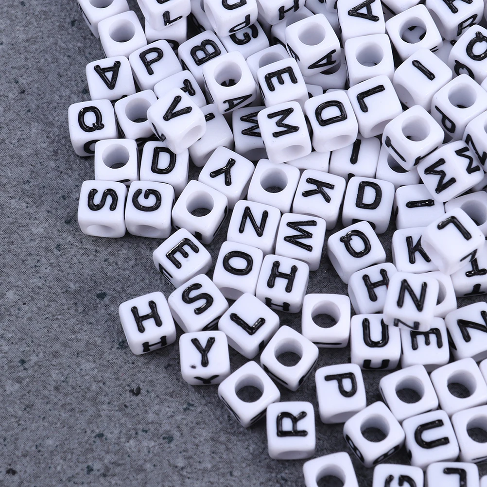 

1200pcs Alphabet Beads Set for Jewelry Making Acrylic Cube Letter Bead Kids Crafts Party Game A-Z Large Hole Smooth Handicrafts