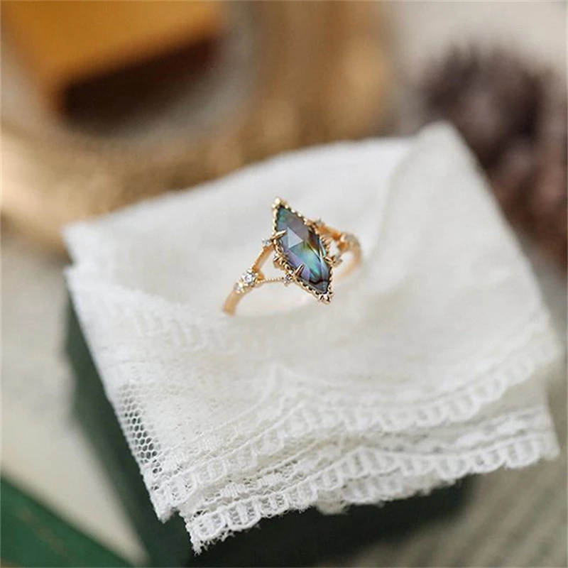 Retro Fashion Shell Stone Geometric Ring for Women 2024 New Stainless Steel Adjustable Ring Luxury Jewelry Accessories Gift