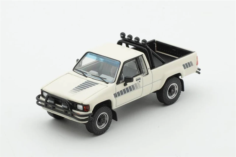 **Pre-Order** GCD 1:64 Hilux 1985 SR5 Diecast Model Car