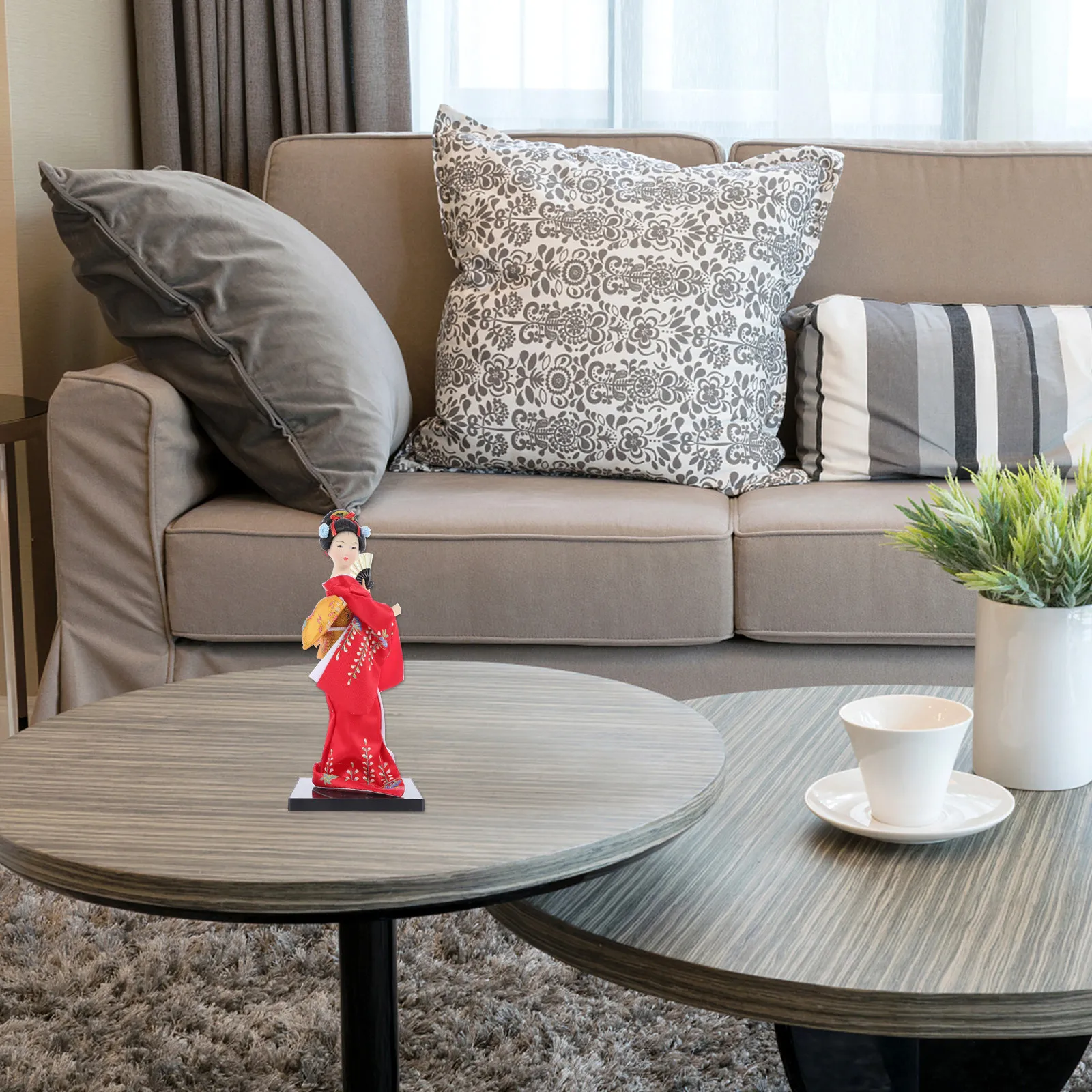 

1Pcs Japanese Style Geisha Ornament Handmade Eco Friendly Lightweight Desktop Home Decor for Living Room Bedroom Tabletop Art