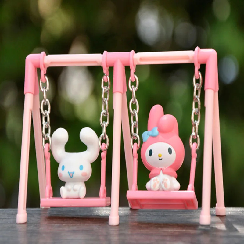 Linda Sanrio Play On A Swing Series figura muñeca Cinnamoroll Melody modelo decoración habitación de niños juguete para regalo