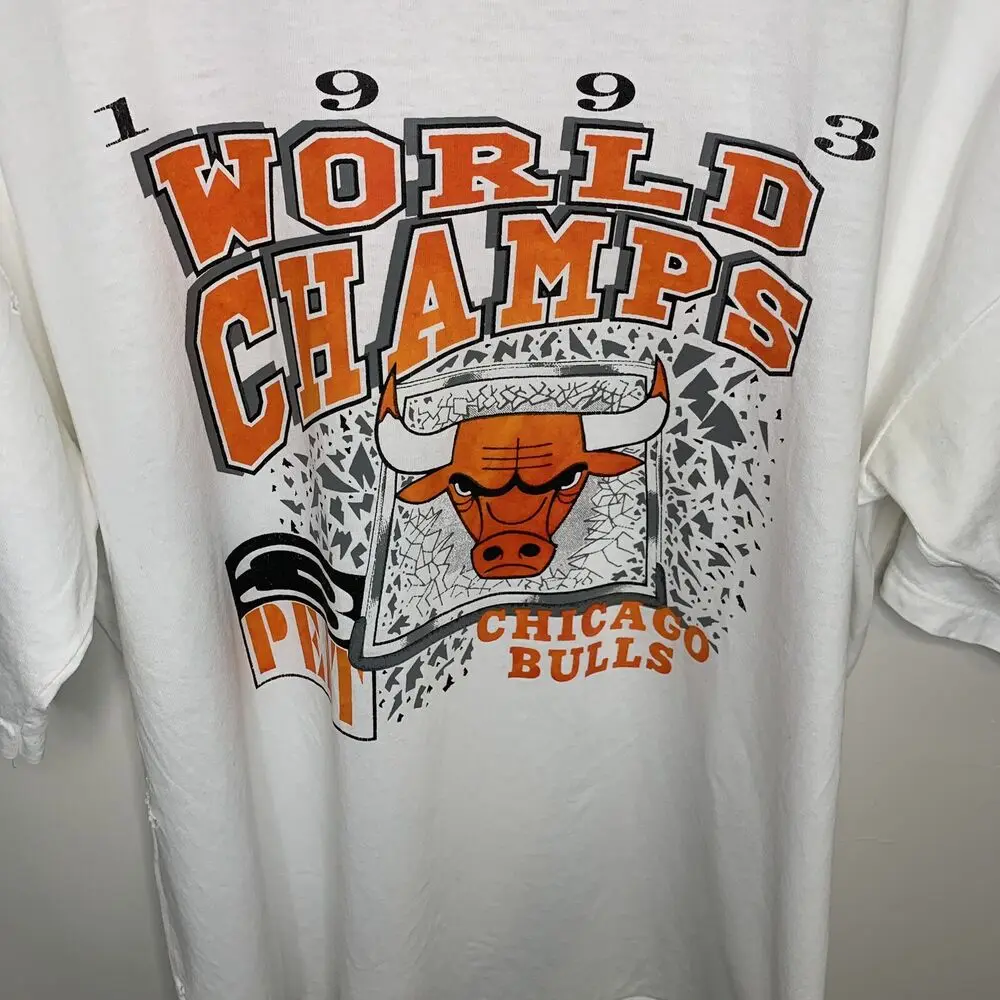 Chicago Bulls tshirt mens XL white NBA 90s vintage single G-tees