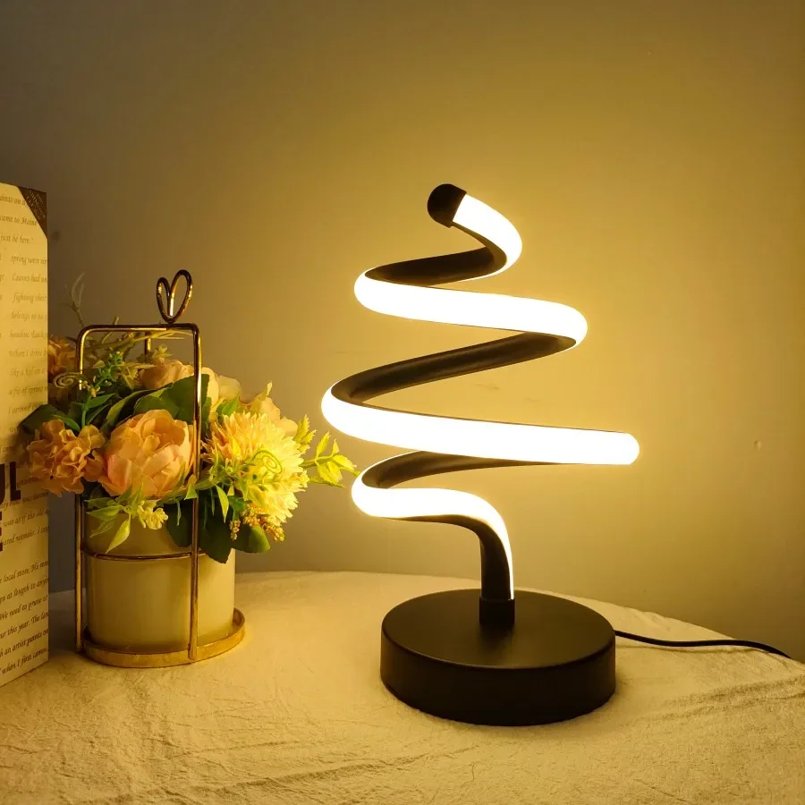 

1PC Christmas Tree Modeling Creative Desk Lamp USB Three-tone Light Desk Lamp Decoration Coffee table decor Desk lamps Crow lamp