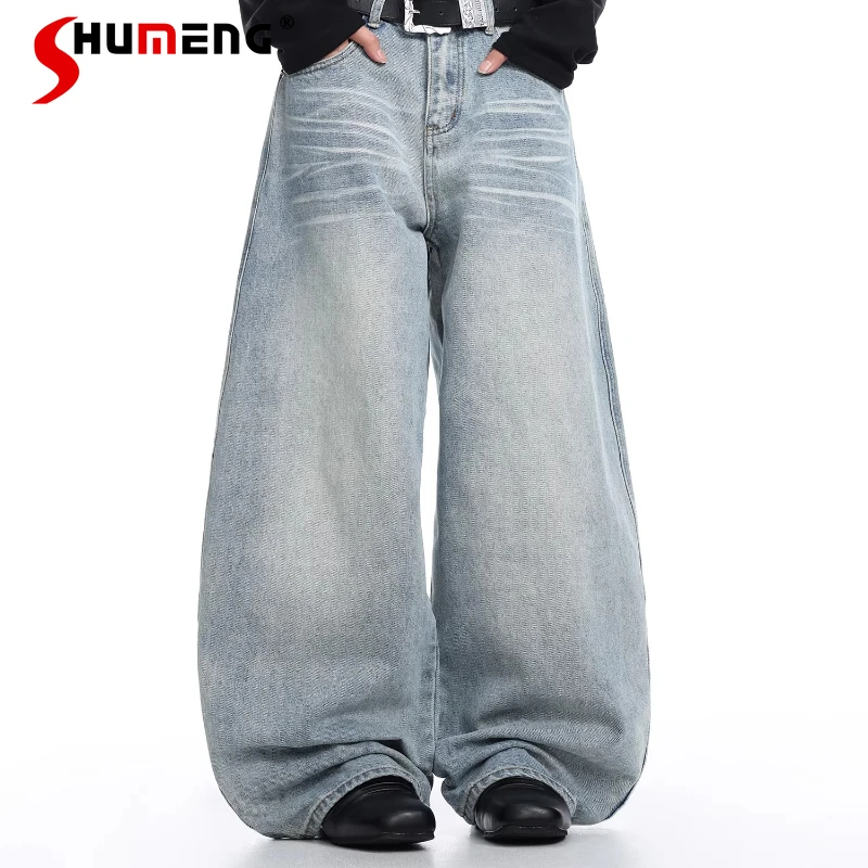 

Fashion Pocket Decoration Curved Jeans Men Women 2026 Spring Handsome Trendy Denim Pants Simple Solid Color Chic Denim Trousers