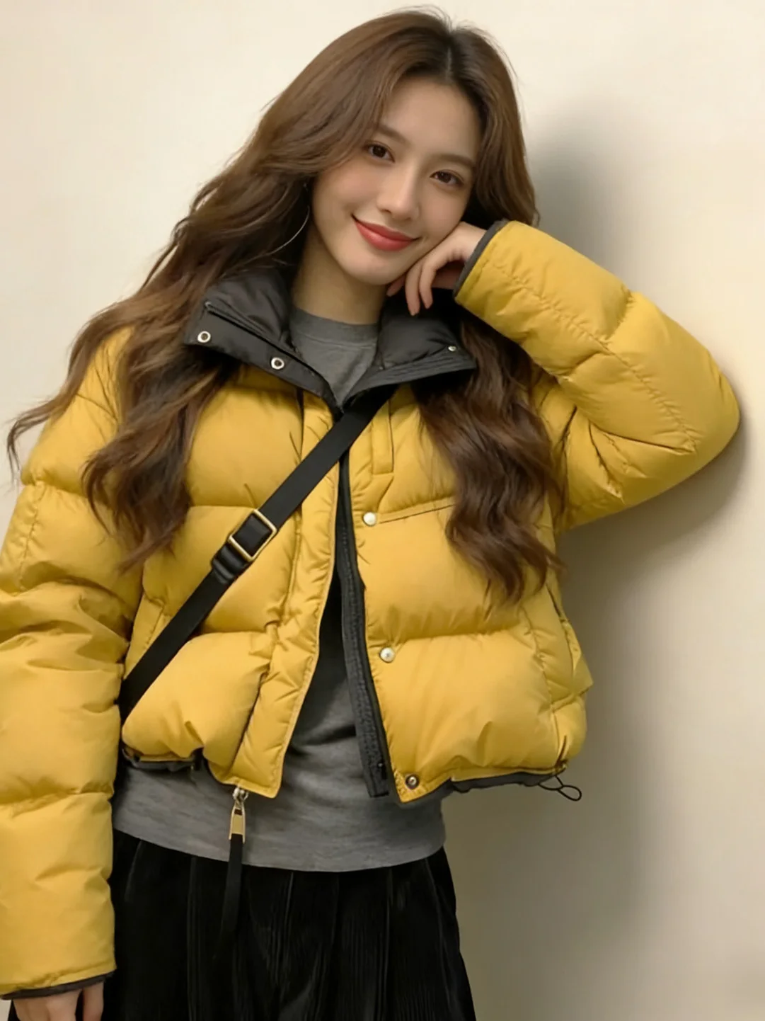 

Fashionable Short Cotton Jacket Women's High Quality Yellow Color Block Thick Outerwear Korean Style Winter New Arrival